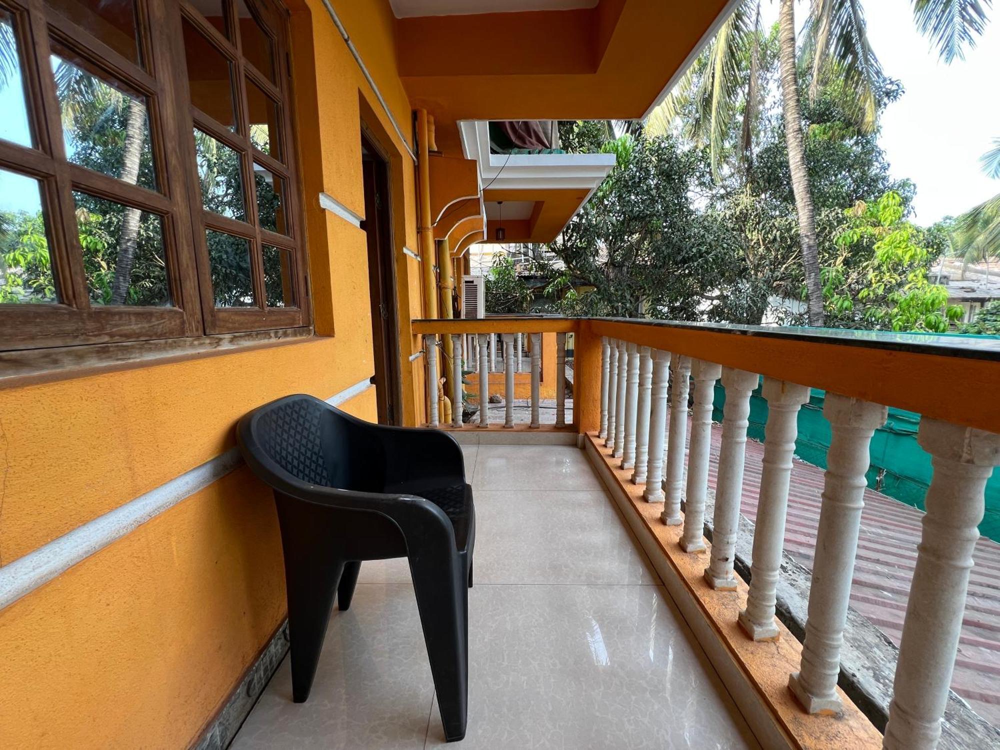 Aura Rooms & Swimming Pool, Calangute Extérieur photo